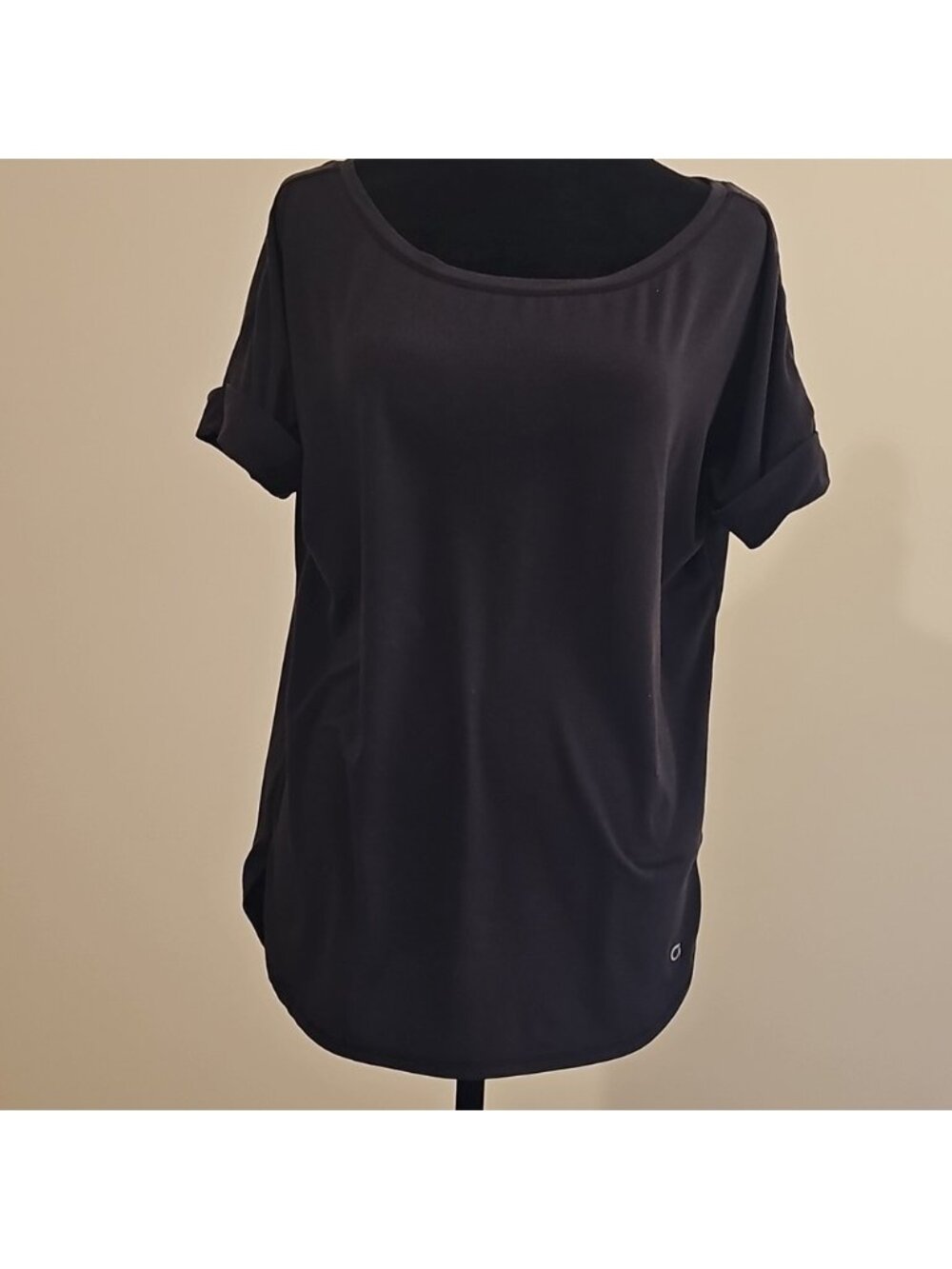 GAPfit Breathe Graphite Black Cuffed Tunic Top